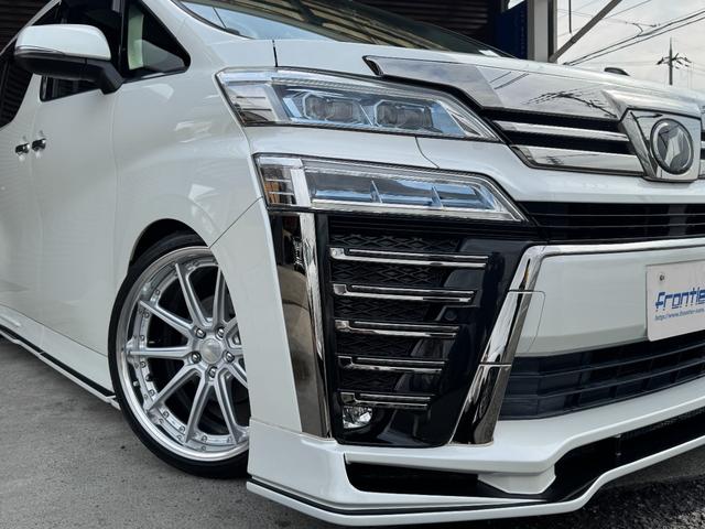 ヴェルファイア ２．５Ｚ　ＫＵＨＬエアロパーツ　ブリッツ車高調　ＷＯＲＫグノーシス２０インチホイール　ツインムーンルーフ　両側パワースライドドア　フリップダウンリアモニター　クルーズコントロール（2枚目）