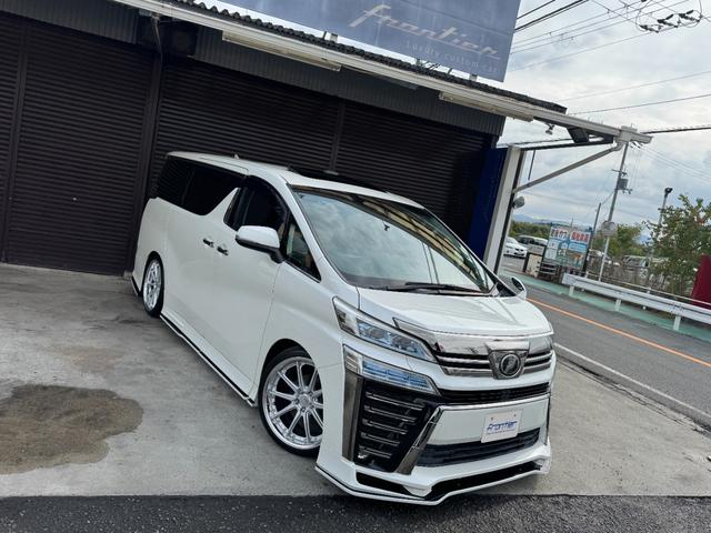 ヴェルファイア ２．５Ｚ　ＫＵＨＬエアロパーツ　ブリッツ車高調　ＷＯＲＫグノーシス２０インチホイール　ツインムーンルーフ　両側パワースライドドア　フリップダウンリアモニター　クルーズコントロール（21枚目）