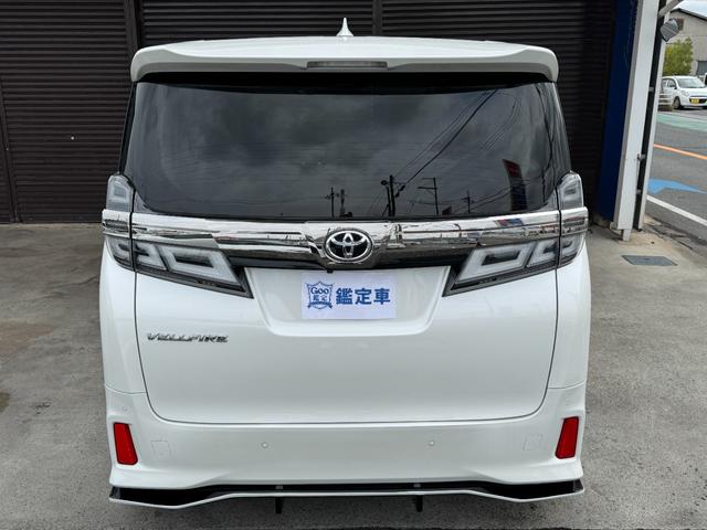 ヴェルファイア ２．５Ｚ　ＫＵＨＬエアロパーツ　ブリッツ車高調　ＷＯＲＫグノーシス２０インチホイール　ツインムーンルーフ　両側パワースライドドア　フリップダウンリアモニター　クルーズコントロール（31枚目）