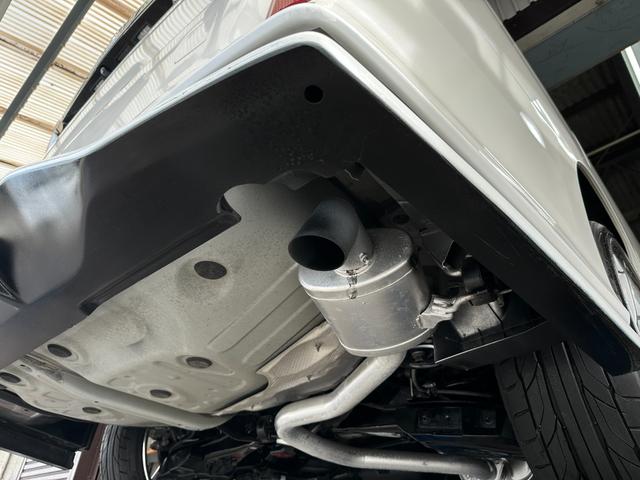 ヴェルファイア ２．５Ｚ　ＫＵＨＬエアロパーツ　ブリッツ車高調　ＷＯＲＫグノーシス２０インチホイール　ツインムーンルーフ　両側パワースライドドア　フリップダウンリアモニター　クルーズコントロール（41枚目）