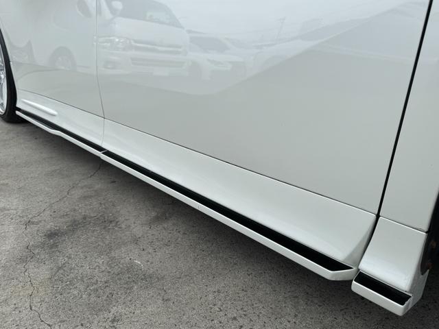 ヴェルファイア ２．５Ｚ　ＫＵＨＬエアロパーツ　ブリッツ車高調　ＷＯＲＫグノーシス２０インチホイール　ツインムーンルーフ　両側パワースライドドア　フリップダウンリアモニター　クルーズコントロール（59枚目）