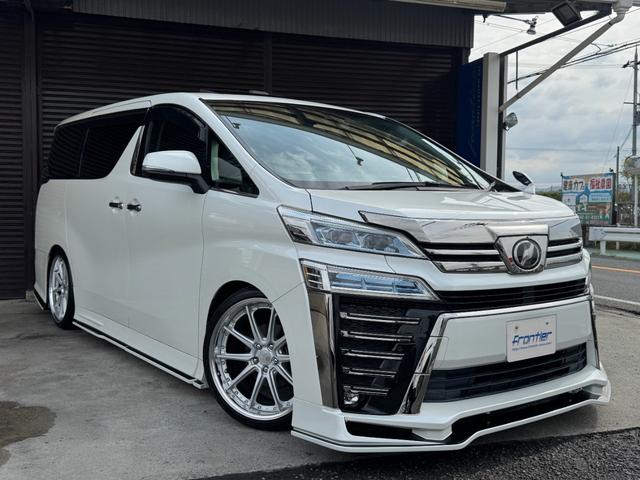 ヴェルファイア ２．５Ｚ　ＫＵＨＬエアロパーツ　ブリッツ車高調　ＷＯＲＫグノーシス２０インチホイール　ツインムーンルーフ　両側パワースライドドア　フリップダウンリアモニター　クルーズコントロール（68枚目）