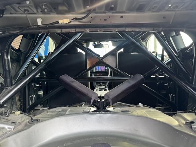 86 G 後期モデル ダートラ仕様 HKSエキマニ ミッション LSD カヤバ車高調 ロールバー ロールゲージ 足回り強化パーツ(4枚目)