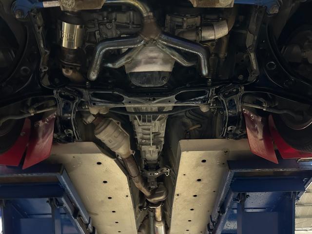 86 G 後期モデル ダートラ仕様 HKSエキマニ ミッション LSD カヤバ車高調 ロールバー ロールゲージ 足回り強化パーツ(39枚目)