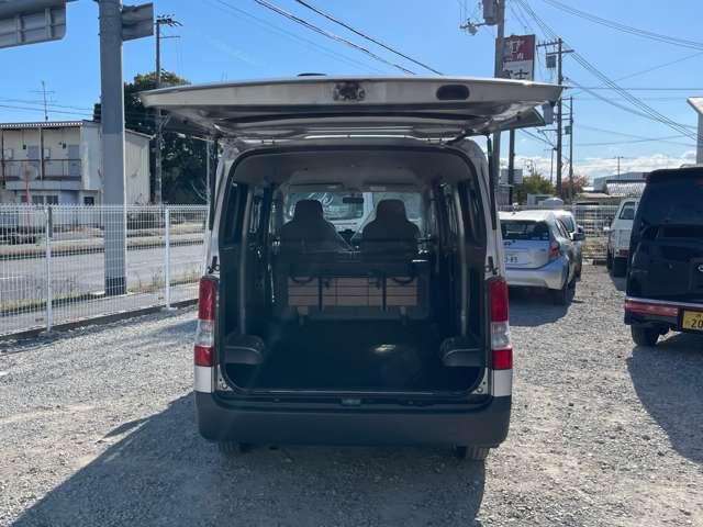 タウンエースバン DX インパネ5速ミッション 運転席&助手席エアバッグ ABS エアコン パワステ メモリーナビ ワンセグTV CD バックカメラ ETC 集中ドアロック 後席両側スライドドア(28枚目)