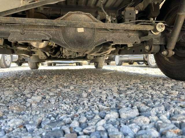 タウンエースバン DX インパネ5速ミッション 運転席&助手席エアバッグ ABS エアコン パワステ メモリーナビ ワンセグTV CD バックカメラ ETC 集中ドアロック 後席両側スライドドア(41枚目)