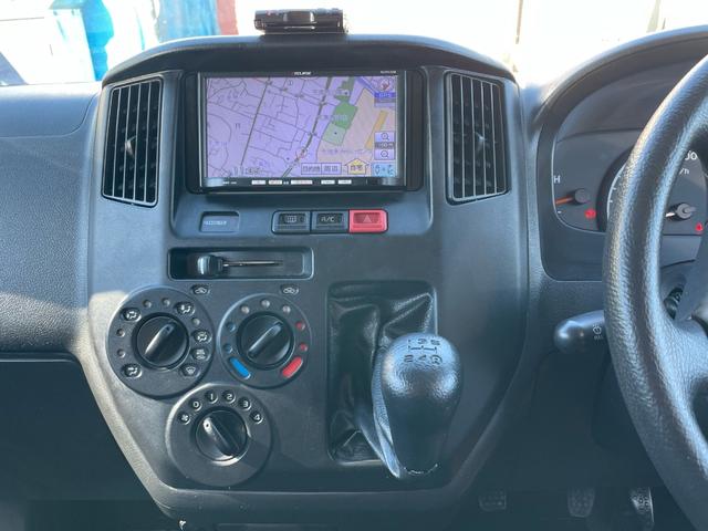 タウンエースバン DX インパネ5速ミッション 運転席&助手席エアバッグ ABS エアコン パワステ メモリーナビ ワンセグTV CD バックカメラ ETC 集中ドアロック 後席両側スライドドア(66枚目)