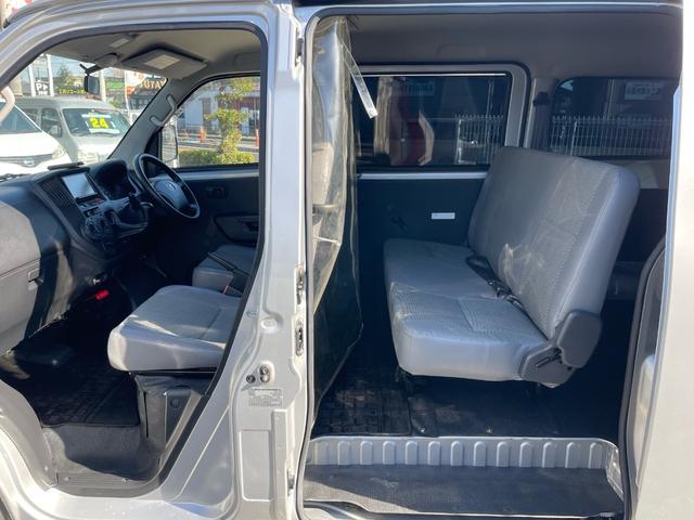 タウンエースバン DX インパネ5速ミッション 運転席&助手席エアバッグ ABS エアコン パワステ メモリーナビ ワンセグTV CD バックカメラ ETC 集中ドアロック 後席両側スライドドア(75枚目)