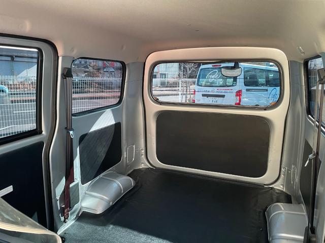 タウンエースバン DX インパネ5速ミッション 運転席&助手席エアバッグ ABS エアコン パワステ メモリーナビ ワンセグTV CD バックカメラ ETC 集中ドアロック 後席両側スライドドア(80枚目)