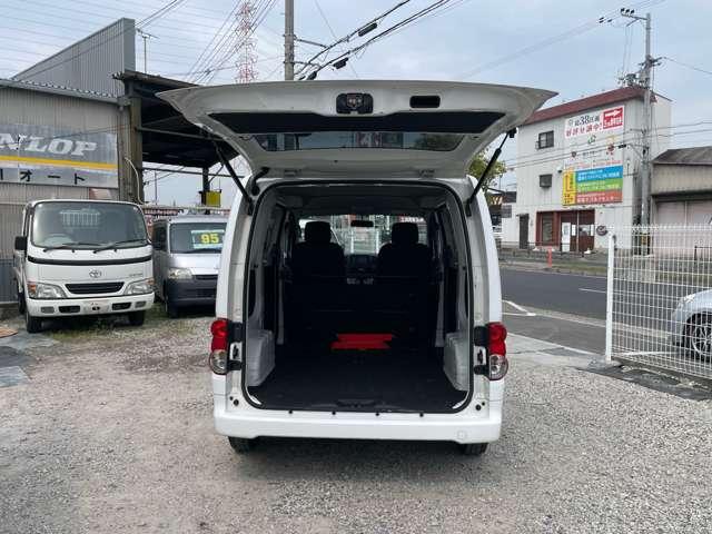 NV200バネットバン GX メモリーナビ ワンセグTV CD 電動ミラー キーレスエントリー エアコン パワステ パワーウインドウ プライバシーガラス 運転席エアバッグ ABS 取説 後席両側スライドドア(30枚目)