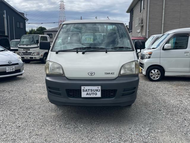 タウンエーストラック SシングルジャストローDX ロングスチールデッキ 三方開 コラム5速MT 1t ABS エアバッグ エアコン パワステ ETC 3人乗り 運転席エアバッグ 取説 保証付き(3枚目)