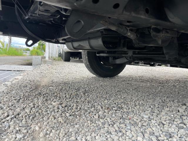 タウンエーストラック SシングルジャストローDX ロングスチールデッキ 三方開 コラム5速MT 1t ABS エアバッグ エアコン パワステ ETC 3人乗り 運転席エアバッグ 取説 保証付き(32枚目)