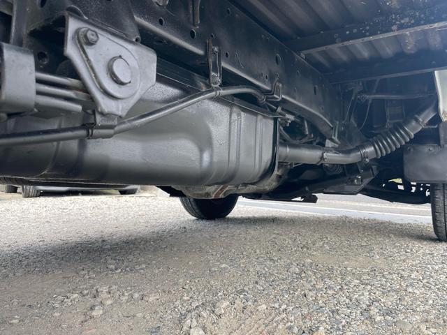 タウンエーストラック SシングルジャストローDX ロングスチールデッキ 三方開 コラム5速MT 1t ABS エアバッグ エアコン パワステ ETC 3人乗り 運転席エアバッグ 取説 保証付き(36枚目)