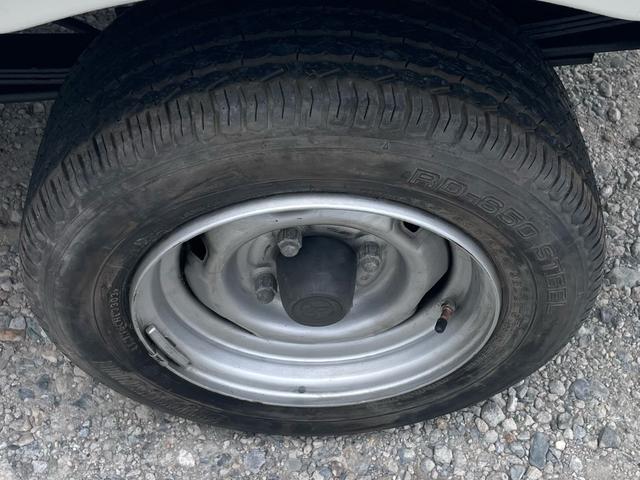 タウンエーストラック SシングルジャストローDX ロングスチールデッキ 三方開 コラム5速MT 1t ABS エアバッグ エアコン パワステ ETC 3人乗り 運転席エアバッグ 取説 保証付き(43枚目)