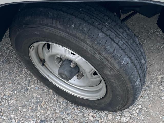 タウンエーストラック SシングルジャストローDX ロングスチールデッキ 三方開 コラム5速MT 1t ABS エアバッグ エアコン パワステ ETC 3人乗り 運転席エアバッグ 取説 保証付き(45枚目)