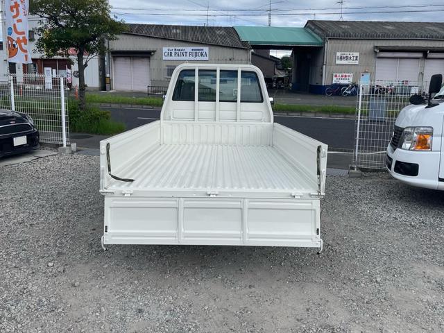 タウンエーストラック SシングルジャストローDX ロングスチールデッキ 三方開 コラム5速MT 1t ABS エアバッグ エアコン パワステ ETC 3人乗り 運転席エアバッグ 取説 保証付き(61枚目)