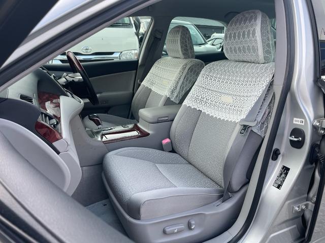 クラウン ロイヤルサルーン ワンオーナー スマートキー プッシュスタート HDDナビ フルセグTV バックカメラ ウッドコンビハンドル ETC ドラレコ パワーシート HID 運転席&助手席エアバッグ ABS 取説 スペアキー(26枚目)