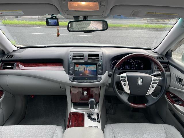 クラウン ロイヤルサルーン ワンオーナー スマートキー プッシュスタート HDDナビ フルセグTV バックカメラ ウッドコンビハンドル ETC ドラレコ パワーシート HID 運転席&助手席エアバッグ ABS 取説 スペアキー(63枚目)