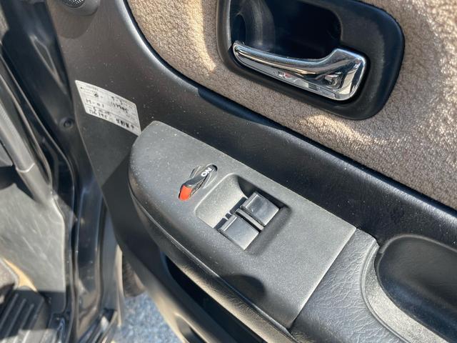 バモス Lターボ キーレスエントリー ABS 運転席&助手席エアバッグ ケンウッドメモリーナビ バックカメラ ドライブレコーダー 純正アルミ ETC エアコン パワステ パワーウィンドウ 取説(18枚目)