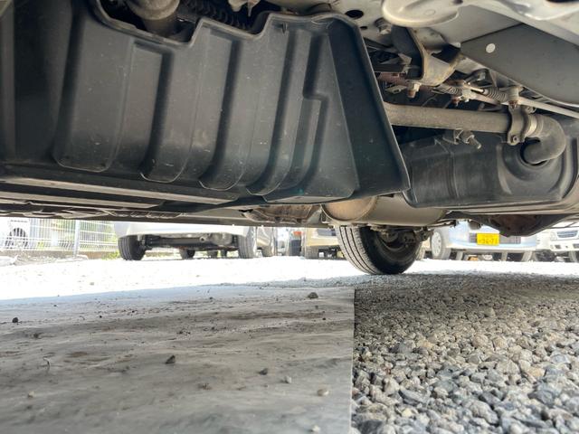 ハイエースバン ロングDX インパネ4速オートマ 運転席&助手席エアバッグ ABS エアコン パワステ パワーウインドウ CD ETC ドライブレコーダー 3人/6人乗り 後席両側スライドドア 取説 スペアキー(41枚目)