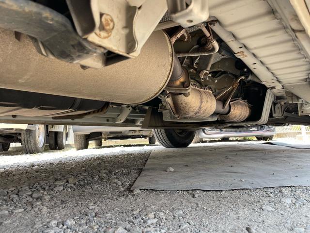 ハイエースバン ロングDX インパネ4速オートマ 運転席&助手席エアバッグ ABS エアコン パワステ パワーウインドウ CD ETC ドライブレコーダー 3人/6人乗り 後席両側スライドドア 取説 スペアキー(44枚目)