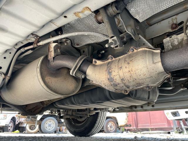 ハイエースバン ロングDX インパネ4速オートマ 運転席&助手席エアバッグ ABS エアコン パワステ パワーウインドウ CD ETC ドライブレコーダー 3人/6人乗り 後席両側スライドドア 取説 スペアキー(46枚目)