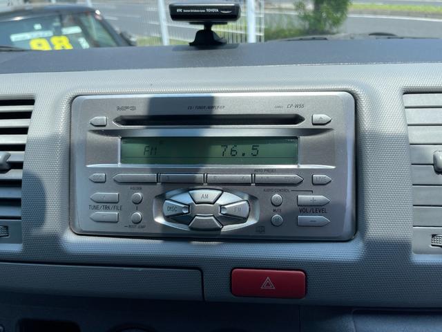 ハイエースバン ロングDX インパネ4速オートマ 運転席&助手席エアバッグ ABS エアコン パワステ パワーウインドウ CD ETC ドライブレコーダー 3人/6人乗り 後席両側スライドドア 取説 スペアキー(69枚目)