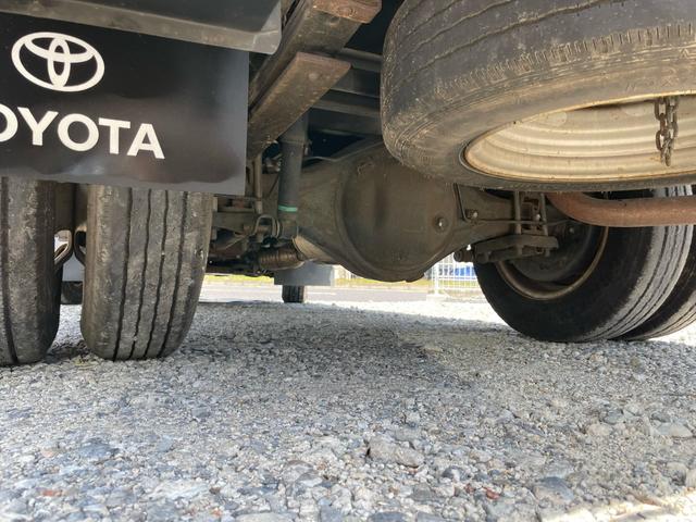 トヨエース ロングジャストロー 平ボディ 三方開 フロア5速MT 1.5t リアWタイヤ 3人乗り エアコン パワステ パワーウインドウ 運転席エアバッグ ETC(37枚目)