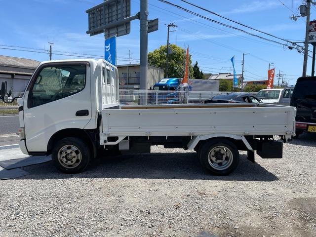 トヨエース ロングジャストロー 平ボディ 三方開 フロア5速MT 1.5t リアWタイヤ 3人乗り エアコン パワステ パワーウインドウ 運転席エアバッグ ETC(49枚目)