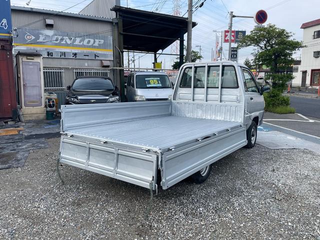 ライトエーストラック ロングSシングルジャストローDX ロングスチールデッキ 三方開 コラム5速MT 1t ABS 運転席エアバッグ エアコン パワステ ETC 3人乗り 取説 メンテナンスノート(59枚目)