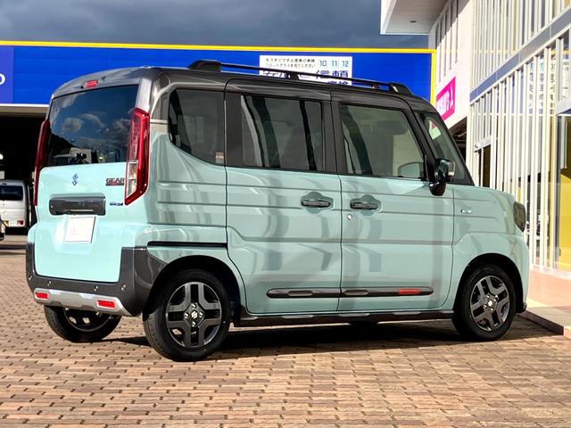 スペーシアギア ハイブリッドＸＺ　届出済未使用車／スズキコネクトナビ／全方位カメラ／ＤＶＤ・ＣＤ再生可／ルーフレール／前席シートヒーター／ステアリングヒーター／ＬＥＤヘッドライト／ヘッドアップディスプレイ／クルーズコントロール（12枚目）