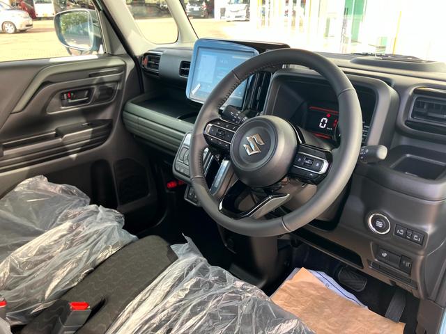 スペーシアギア ハイブリッドＸＺ　届出済未使用車／スズキコネクトナビ／全方位カメラ／ＤＶＤ・ＣＤ再生可／ルーフレール／前席シートヒーター／ステアリングヒーター／ＬＥＤヘッドライト／ヘッドアップディスプレイ／クルーズコントロール（42枚目）