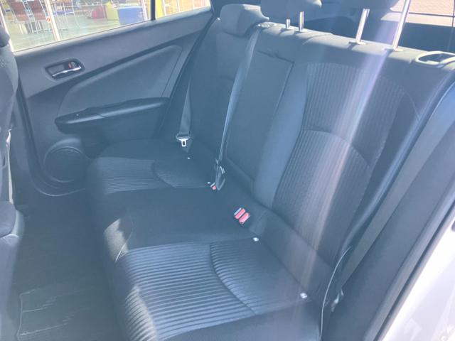 プリウス Sセーフティプラス トヨタセーフティーセンス/ワンオーナー車/純正ナビ/バックカメラ/フルセグTV/ステアリングスイッチ/クルーズコントロール/ETC/LEDヘッドライト/オートライト/フォグライト(41枚目)