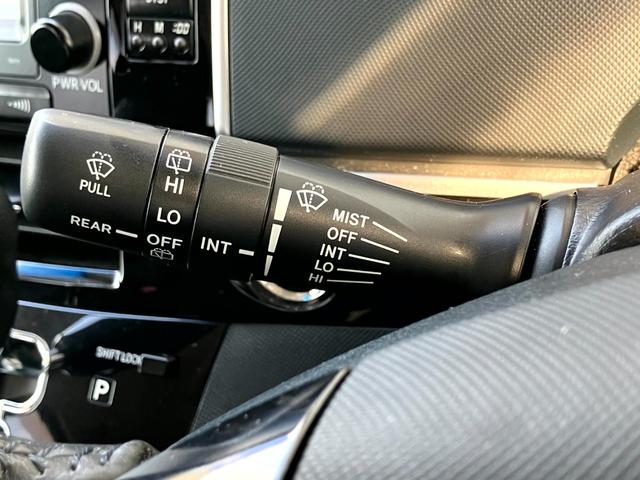 エスティマ アエラス　プレミアムエディション　４ＷＤ／モデリスタエアロ（フロント）モデリスタグリル／ヒッチメンバー／両側パワースライドドア／純正ナビ／バックカメラ／Ｂｌｕｅｔｏｏｔｈオーディオ／後席モニター／クルーズコントロール／ＥＴＣ（22枚目）