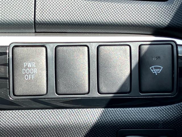 エスティマ アエラス　プレミアムエディション　４ＷＤ／モデリスタエアロ（フロント）モデリスタグリル／ヒッチメンバー／両側パワースライドドア／純正ナビ／バックカメラ／Ｂｌｕｅｔｏｏｔｈオーディオ／後席モニター／クルーズコントロール／ＥＴＣ（25枚目）