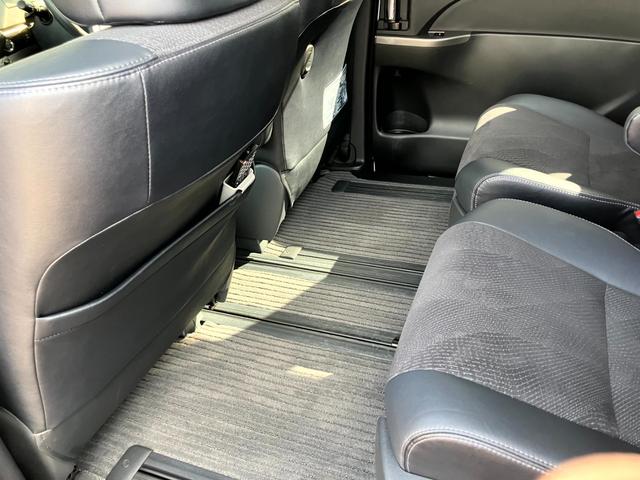 エスティマ アエラス　プレミアムエディション　４ＷＤ／モデリスタエアロ（フロント）モデリスタグリル／ヒッチメンバー／両側パワースライドドア／純正ナビ／バックカメラ／Ｂｌｕｅｔｏｏｔｈオーディオ／後席モニター／クルーズコントロール／ＥＴＣ（51枚目）