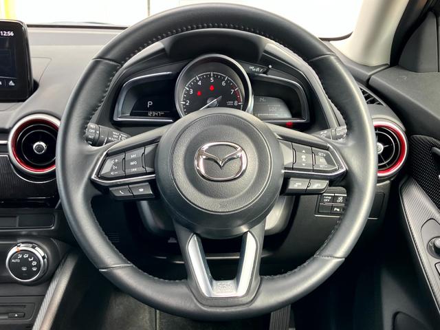 MAZDA2 15S ブラックトーンエディション 純正ナビ フルセグTV 360度ビューカメラ クルーズコントロール パドルシフト レーンキープ ETC アイストップ ヘッドアップディスプレイ(14枚目)