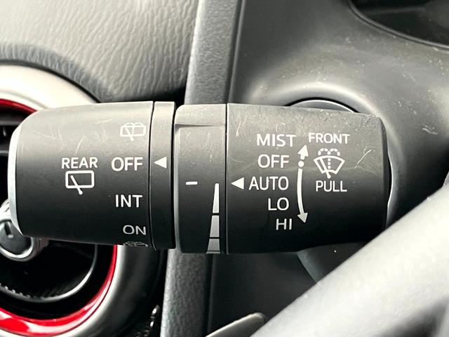 MAZDA2 15S ブラックトーンエディション 純正ナビ フルセグTV 360度ビューカメラ クルーズコントロール パドルシフト レーンキープ ETC アイストップ ヘッドアップディスプレイ(17枚目)