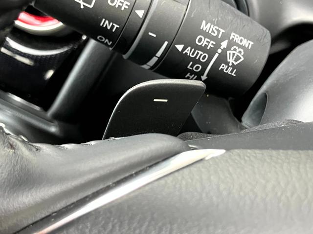 MAZDA2 15S ブラックトーンエディション 純正ナビ フルセグTV 360度ビューカメラ クルーズコントロール パドルシフト レーンキープ ETC アイストップ ヘッドアップディスプレイ(19枚目)