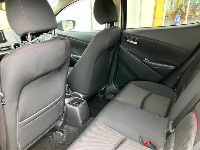 MAZDA2 15S ブラックトーンエディション 純正ナビ フルセグTV 360度ビューカメラ クルーズコントロール パドルシフト レーンキープ ETC アイストップ ヘッドアップディスプレイ(44枚目)