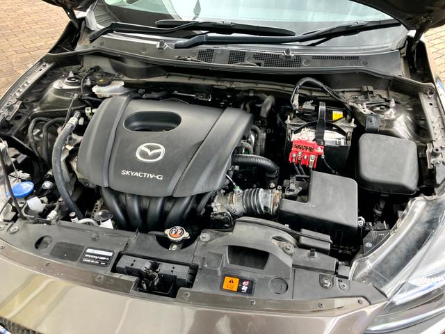 MAZDA2 15S ブラックトーンエディション 純正ナビ フルセグTV 360度ビューカメラ クルーズコントロール パドルシフト レーンキープ ETC アイストップ ヘッドアップディスプレイ(61枚目)