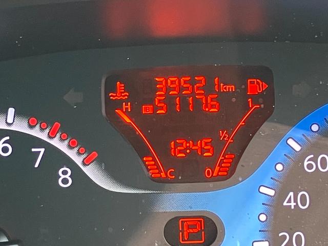 キューブ 15X Vセレクション カーオーディオ/HIDヘッドライトライト/スマートキー/プッシュスタート(18枚目)