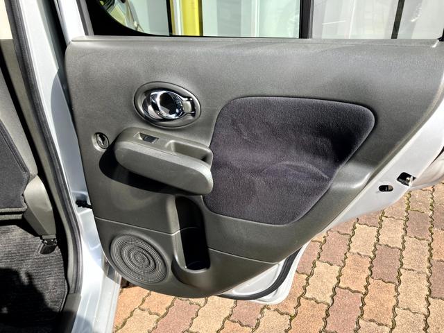 キューブ 15X Vセレクション カーオーディオ/HIDヘッドライトライト/スマートキー/プッシュスタート(38枚目)