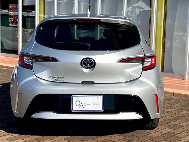 カローラスポーツ Ｇ　６速ＭＴ／１．２ターボ車／ＴＲＤエアロ（フロント）・トヨタ８６用１８インチアルミ・トヨタセーフティーセンス・純正ナビ・バックカメラ・ＥＴＣ・クルーズコントロール・前席シートヒーター・電動パーキング（14枚目）