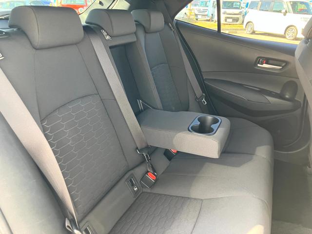 カローラスポーツ Ｇ　６速ＭＴ／１．２ターボ車／ＴＲＤエアロ（フロント）・トヨタ８６用１８インチアルミ・トヨタセーフティーセンス・純正ナビ・バックカメラ・ＥＴＣ・クルーズコントロール・前席シートヒーター・電動パーキング（43枚目）