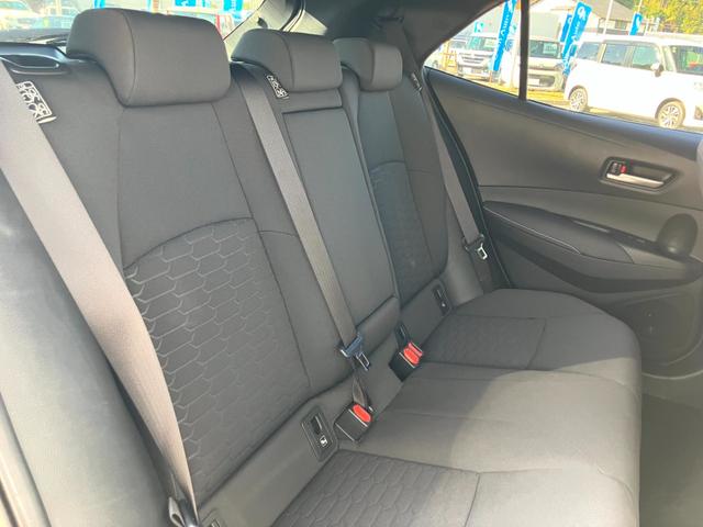 カローラスポーツ Ｇ　６速ＭＴ／１．２ターボ車／ＴＲＤエアロ（フロント）・トヨタ８６用１８インチアルミ・トヨタセーフティーセンス・純正ナビ・バックカメラ・ＥＴＣ・クルーズコントロール・前席シートヒーター・電動パーキング（45枚目）