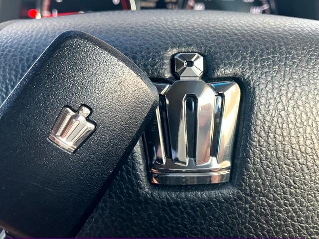 クラウン アスリートS-T J-フロンティアリミテッド 黒本革エアシート/メーカーナビ/バックカメラ/レーダークルコン/Bluetoothオーディオ/Blu-ray再生/純正18インチメッキアルミ/LEDヘッドライト/フォグライト/パドルシフト/ETC(35枚目)