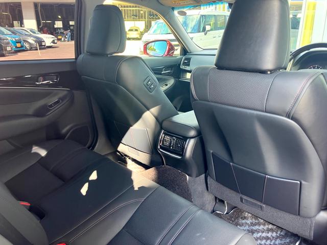 クラウン アスリートS-T J-フロンティアリミテッド 黒本革エアシート/メーカーナビ/バックカメラ/レーダークルコン/Bluetoothオーディオ/Blu-ray再生/純正18インチメッキアルミ/LEDヘッドライト/フォグライト/パドルシフト/ETC(49枚目)