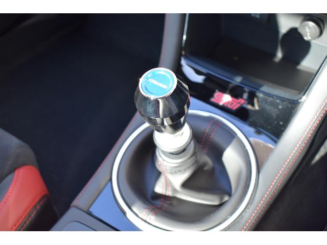 STI Rスポイラー STIスタイルPKG 登録済未使用車(9枚目)