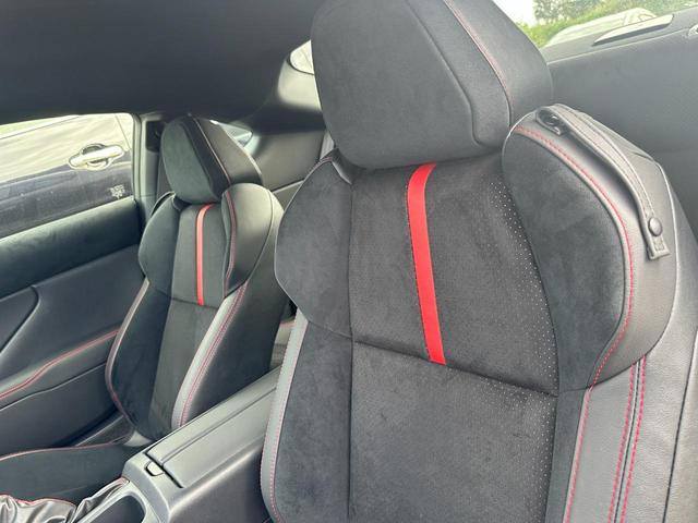 BRZ S ワンオーナー アイサイト レーダークルーズ 純正9インチナビ フルセグTV バックカメラ ハーフレザーシート シートヒーター 前ドラレコ LEDヘッドライト オートライトSTiドアハンドルプロテクター(56枚目)